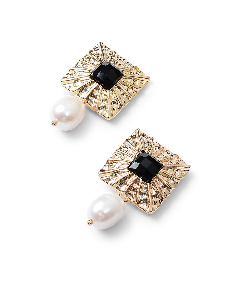 Veda Pearl Baroque Earrings