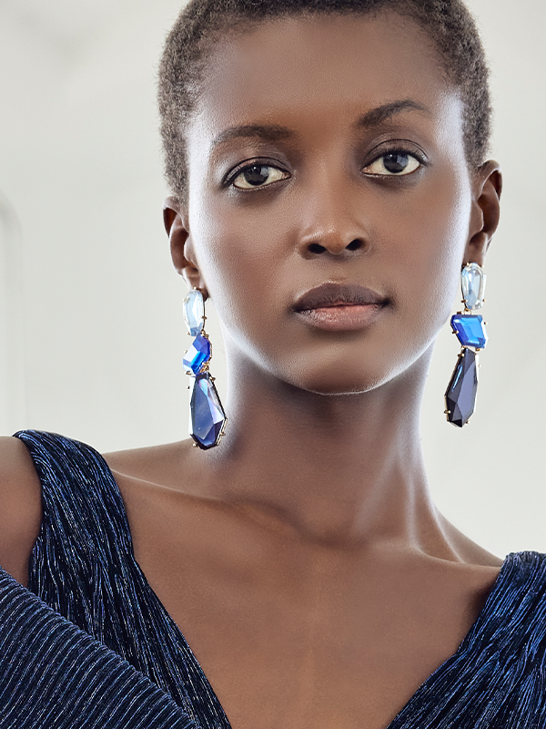 Gwen Blue Drop Earrings